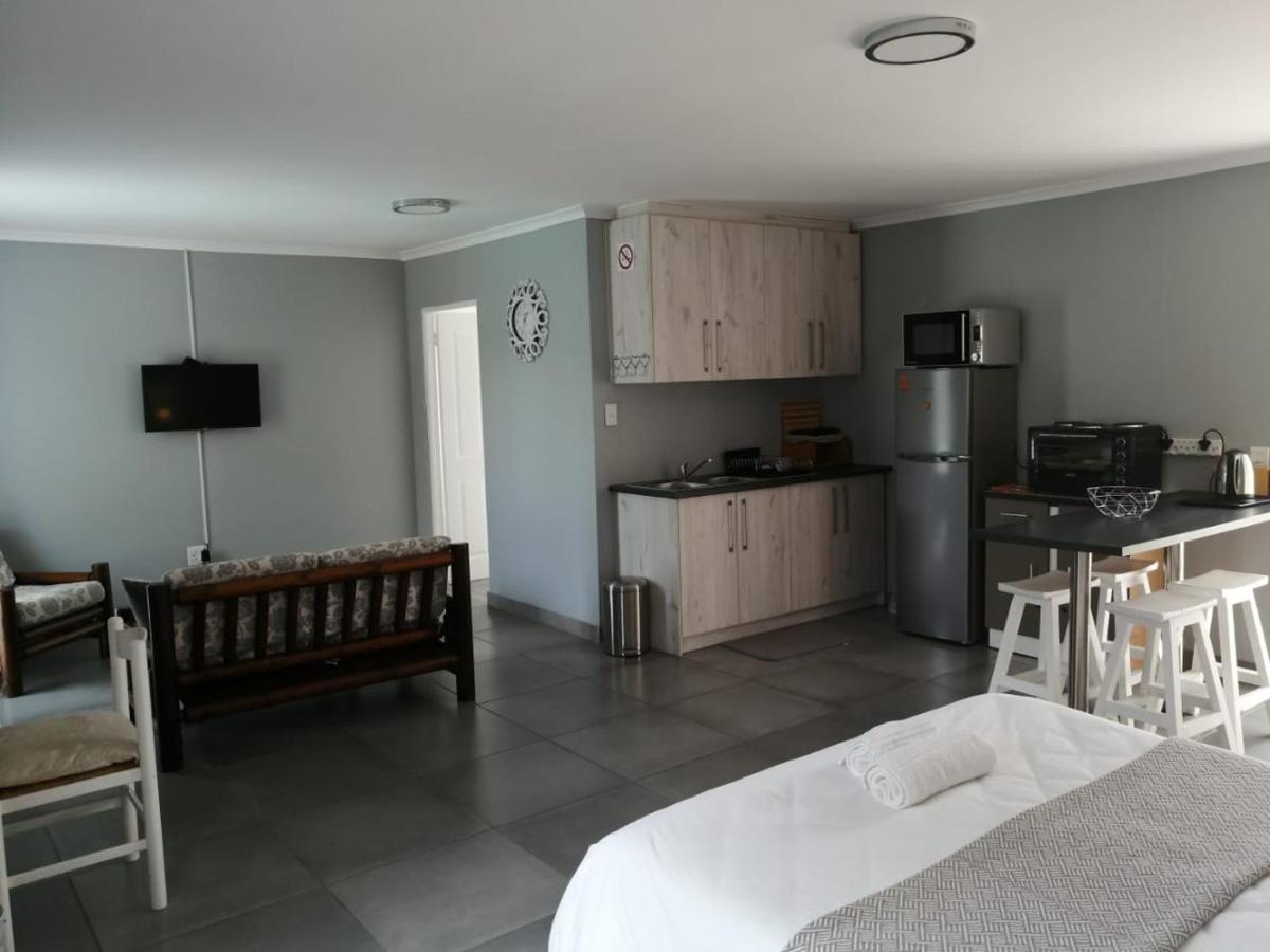 Northern Vine Guesthouse B&B Self-Catering Brackenfell Exterior photo