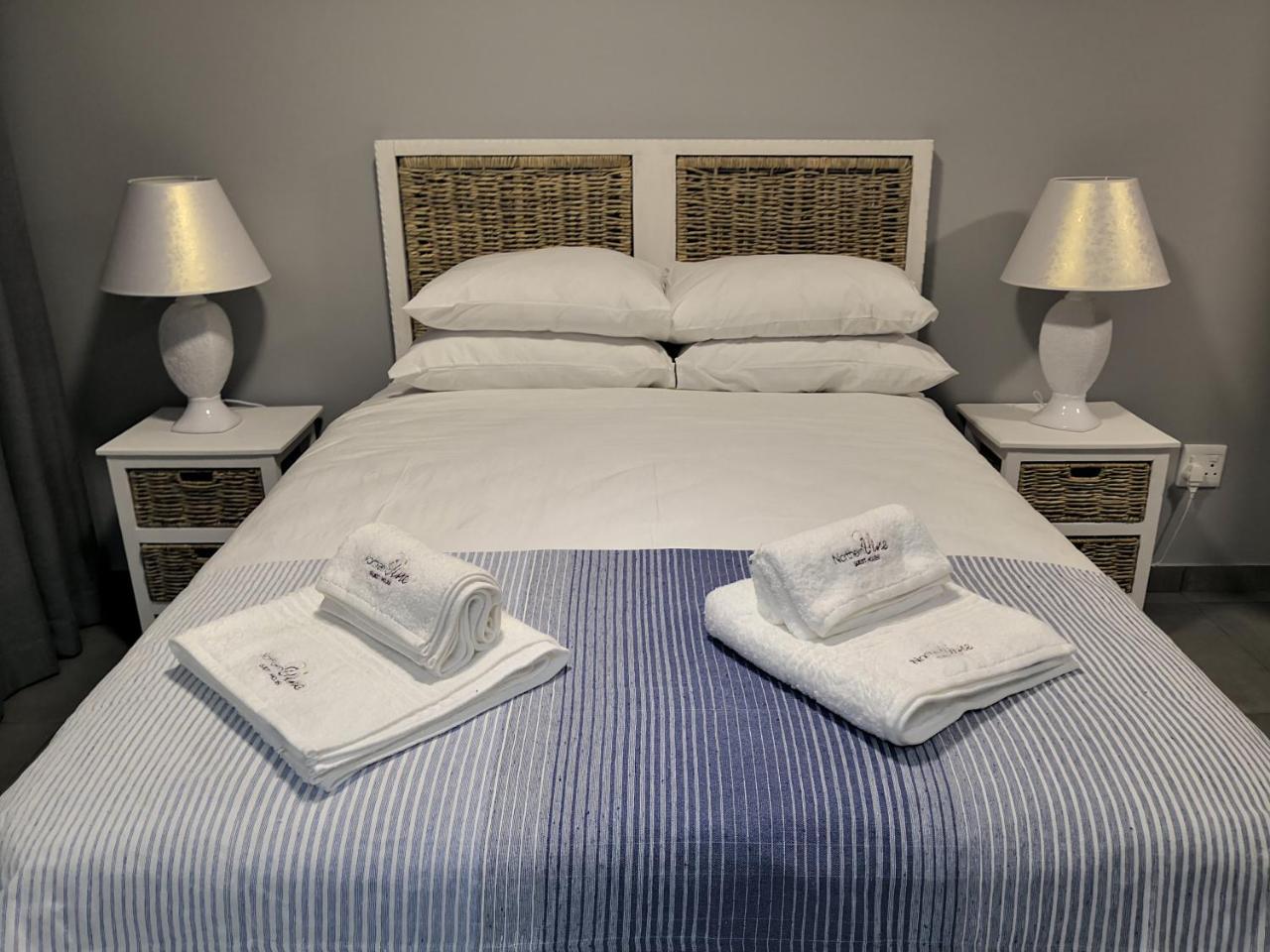 Northern Vine Guesthouse B&B Self-Catering Brackenfell Exterior photo